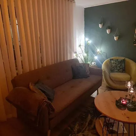 Aaron Inkl Bettwaesche Handtuecher Endreinigung Goslar